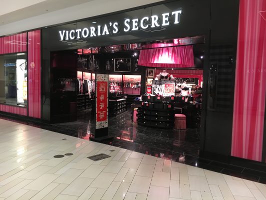 Black Friday at Victoria's Secret PINK - Sangertown Square